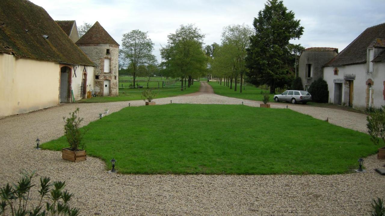 Chateau De Chavannes Tresnay Exteriör bild