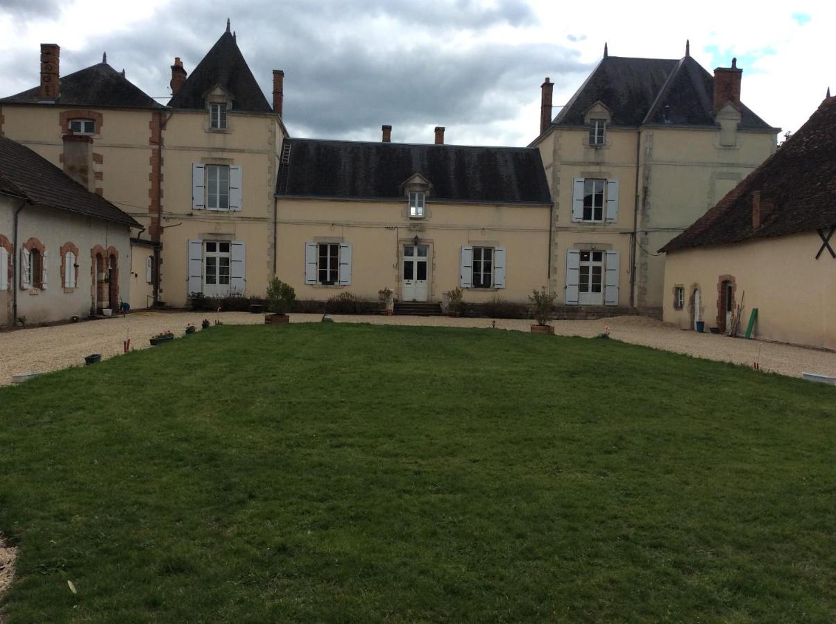 Chateau De Chavannes Tresnay Exteriör bild